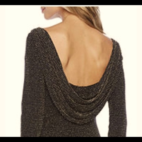 Long Sleeve Evening Dress. - Picture 3 of 6